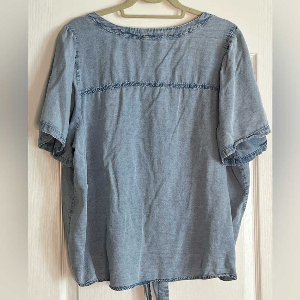 Denim Tie-Front Top with Buttons - Picture 5 of 5